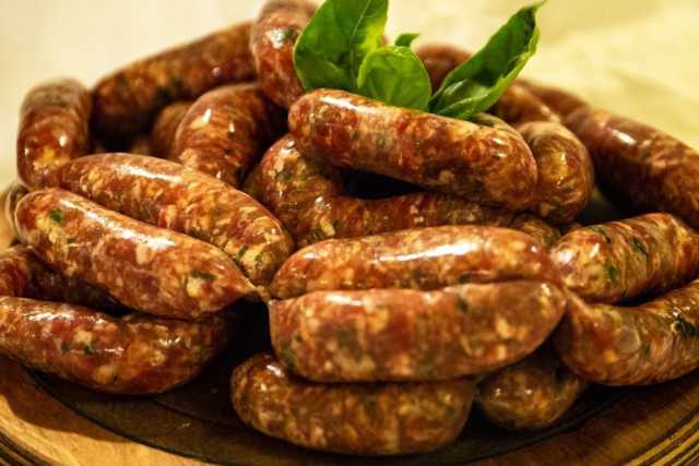 Quella salsiccia nobile, antica, ma poco nota: � lo "zampino" di Gioia del Colle